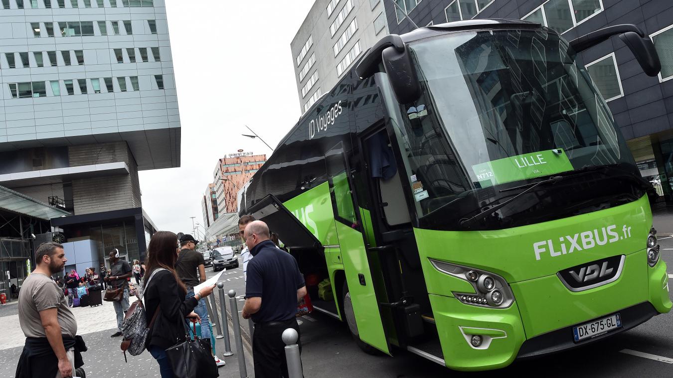 Parmi les passagers s’apprêtant à monter dans un bus Flixbus à Lille-Europe, le 7 novembre, un homme de 27 ans transportant quatre kilos d’ecstasy. PHOTO D’ILLUSTRATION PHILIPPE PAUCHET