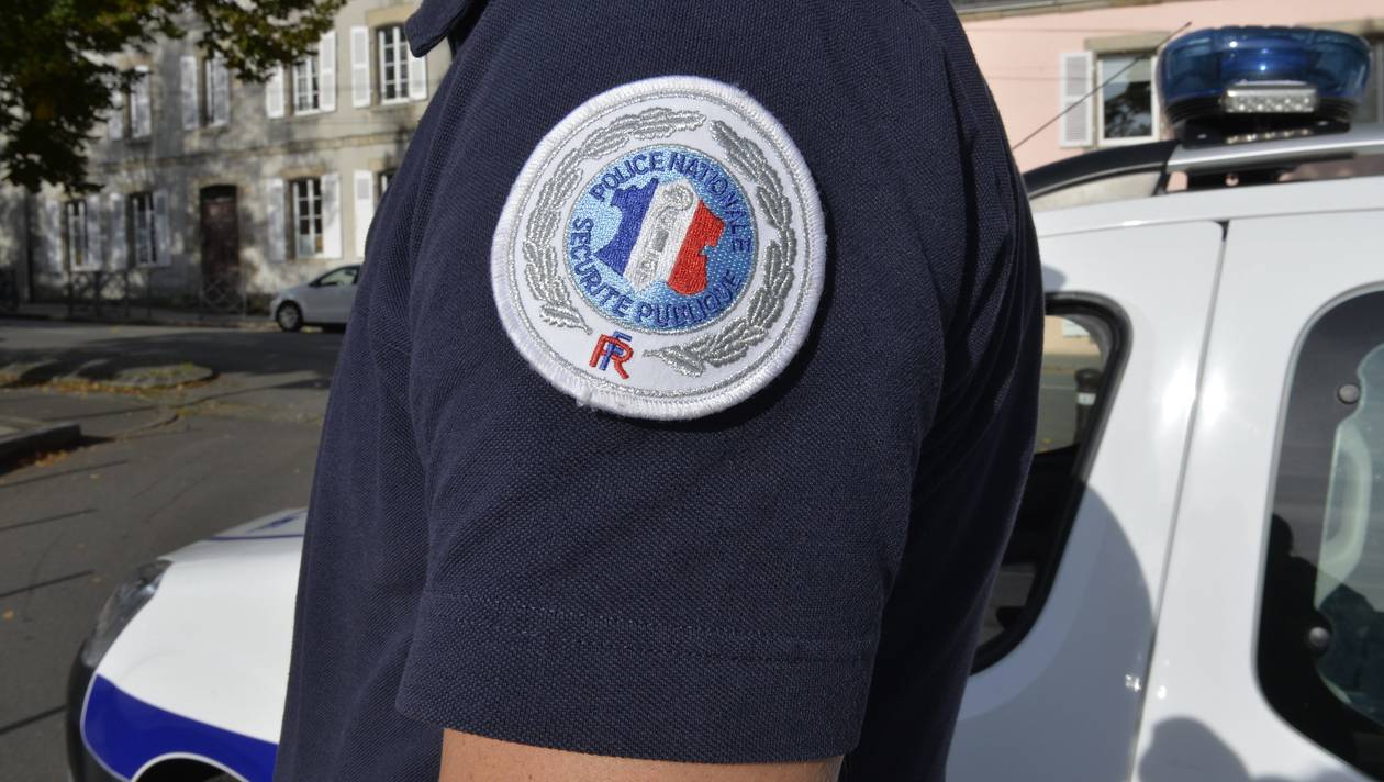 Un homme de 26 ans a été agressé dans la nuit du 22 au 23 juillet à Quimper (Finistère). Un mineur est mis en cause. Il va prochainement être présenté devant le juge des enfants.