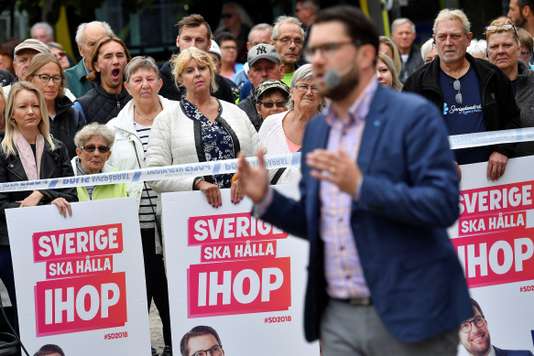 Prise de parole du dirigeant des Démocrates de Suède, Jimmie Akesson, à Landskrona, le 31 août.