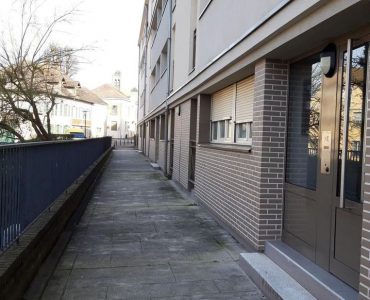 Louvres, ce vendredi. Les faits sont survenus mercredi soir dans l’allée de la résidence HLM de la rue de Paris.
