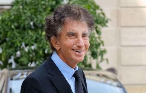 Jack Lang.