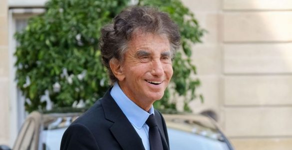 Jack Lang.
