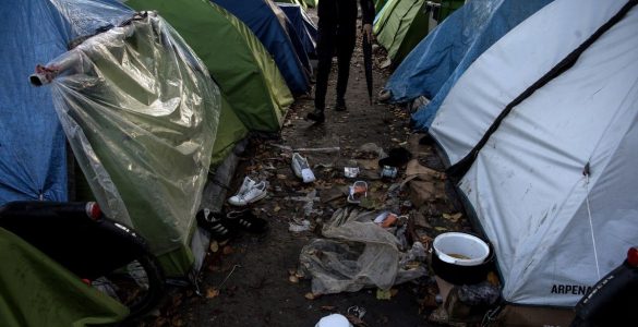 Le campement de la porte d