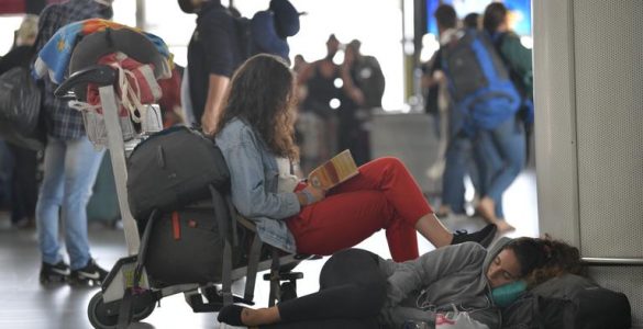 Près de 130.000 Français coincés à l