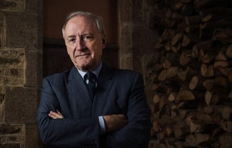 Hubert Védrine, lors des «Conversations Tocqueville», en Normandie, en 2018.