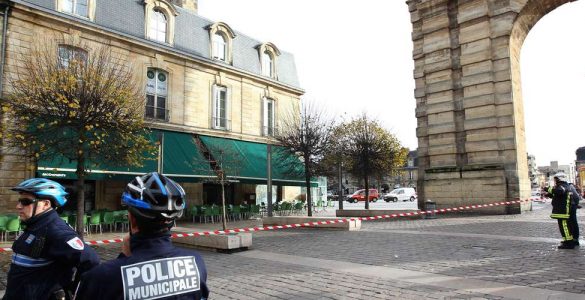 Bordeaux : six mois ferme pour les deux jeunes qui avaient attaqué le McDonald de la place de la Victoire