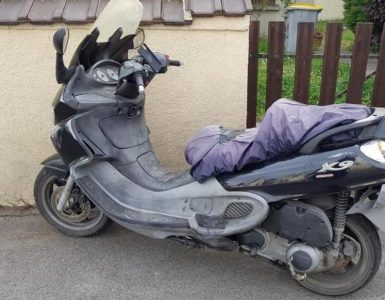 Les policiers municipaux de Vaujours-Coubron ont interpellé un mineur de 17 ans qui roulait sur ce scooter et était évadé de son centre éducatif renforcé depuis… 4 mois.