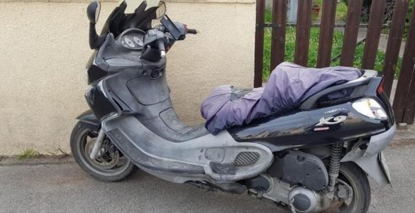 Les policiers municipaux de Vaujours-Coubron ont interpellé un mineur de 17 ans qui roulait sur ce scooter et était évadé de son centre éducatif renforcé depuis… 4 mois.