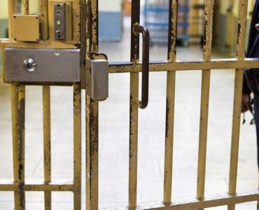 Comme toute prison, la maison d’arrêt de Besançon est soumise à diverses restrictions en raison de l’épidémie de coronavirus (illustration).