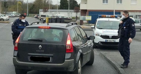 Ce vendredi soir, une patrouille était en cours dans le quartier de l’Écharde.