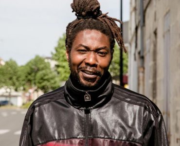 Compiègne, mardi. Jean-Uriel Agbalika dit avoir été contrôlé injustement par les policiers. Ces derniers démentent formellement.
