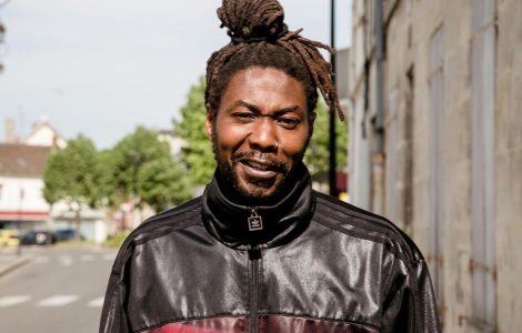 Compiègne, mardi. Jean-Uriel Agbalika dit avoir été contrôlé injustement par les policiers. Ces derniers démentent formellement.