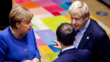 Les chefs d’État Angela Merkel, Boris Johnson et Emmanuel Macron. Bruxelles, 17 octobre 2019