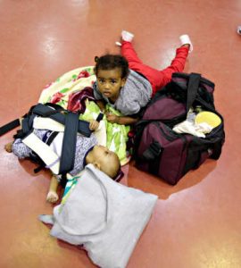 Des enfants éthiopiens revenus d’Arabie saoudite, à l’aéroport d’Addis-Abeba, en juillet 2017.