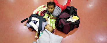 Des enfants éthiopiens revenus d’Arabie saoudite, à l’aéroport d’Addis-Abeba, en juillet 2017.