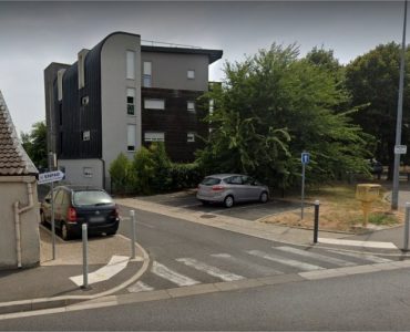 Des tirs ont visé le personnel de l
