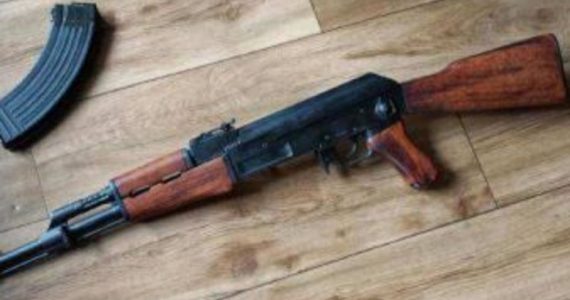 Illustration. Un cadre a été placé en détention provisoire après la découverte d’un arsenal de guerre chez lui.