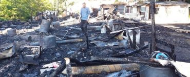 Argenteuil. Le campement ravagé par un incendie criminel qui n’a pas fait de blessé.