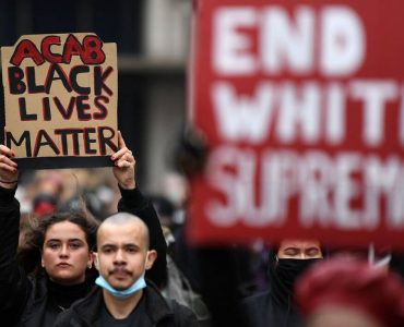 Les maillots de tous les joueurs arboreront le slogan antiraciste « Black Lives Matter ».