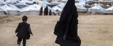 Une Syrienne avec son enfant, dans le camp d’Al-Hol, en Syrie, le 7 février 2019. (Photo illustration)