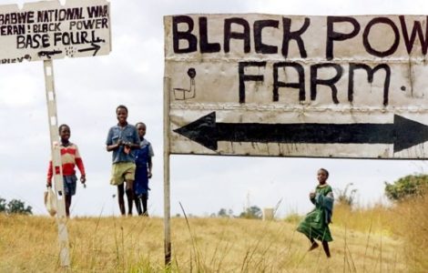 Un accord de dédommagement des fermiers blancs trouvé au Zimbabwe
