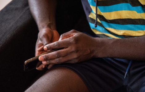 Une première colocation pour migrants LGBTQ+ inaugurée à Paris