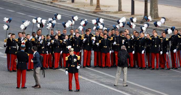 Saint-Cyr veut renforcer « l’épaisseur humaine » des officiers