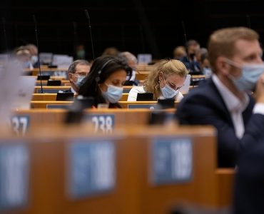 [Revue de presse] Préoccupé par les atteintes à l'état de droit en Pologne, le Parlement européen appelle les Etats à réagir