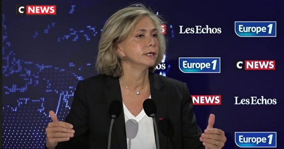 « Il faut frapper vite et fort [...] on doit fermer toutes mosquées qui ne condamneraient pas clairement et publiquement ce crime abjecte »,