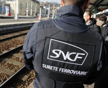 Haute-Savoie Annecy: sept mineurs étrangers épinglés à la gare avec 17 téléphones et des bijoux