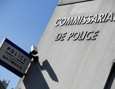 Un homme attaqué au couteau à La Réunion