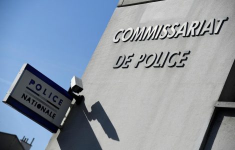 Un homme attaqué au couteau à La Réunion
