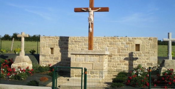 Plorec-sur-Arguenon : un calvaire vieux de 74 ans condamné à être démonter