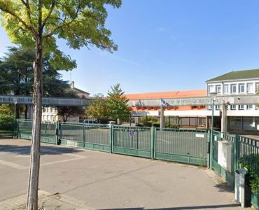 Nantes : ils jettent des projectiles sur des membres du corps enseignant le jour de l'hommage à Samuel Paty