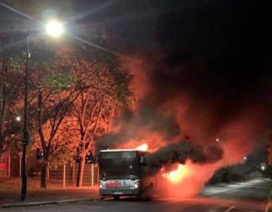Encore un bus incendié à Sartrouville, le maire réclame la suppression du service la nuit