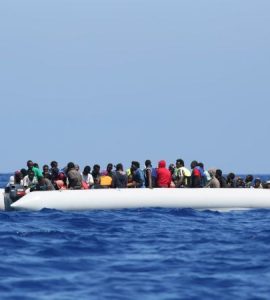 Bruxelles veut des explications de Frontex, accusée de procéder à des refoulements illégaux de migrants