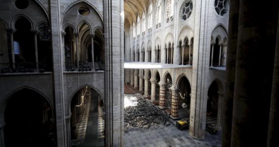 À Notre-Dame, le projet controversé de Mgr Aupetit