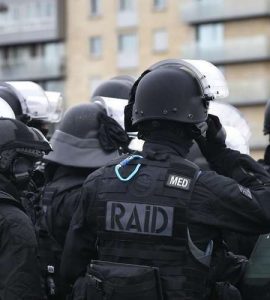 Lille : prison ferme contre un jeune homme pour apologie du terrorisme sur internet