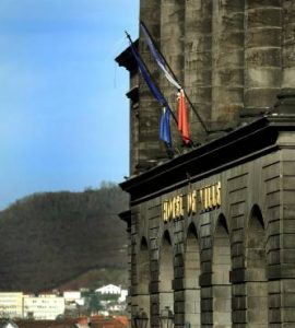 Un ancien conseiller municipal de Clermont-Ferrand condamné à six mois de prison avec sursis pour agression sexuelle