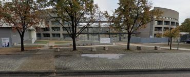 CLERMONT-FERRAND : ARMÉS, ILS SÈMENT LA TERREUR DEVANT UN LYCÉE