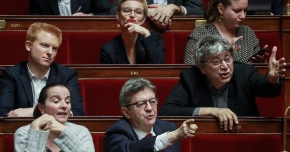 La France insoumise saisit le CSA après un "Complément d'enquête" sur l'islamisme