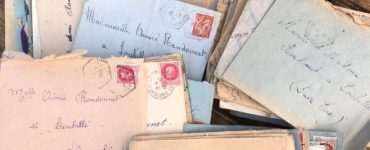 Elle sauve de la benne des lettres d'amour datant de la Seconde Guerre mondiale