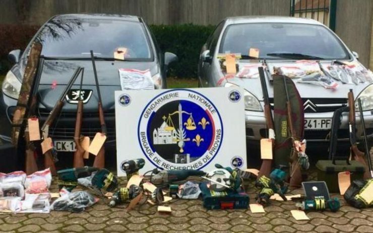 Seine-et-Marne : le duo pillait les voitures des chasseurs pour voler des fusils