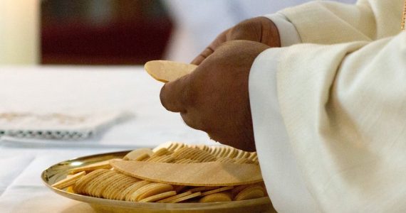 Une enquête ouverte après l'envoi de courriers avec la mention "Allah Akbar" à des prêtres du Vaucluse