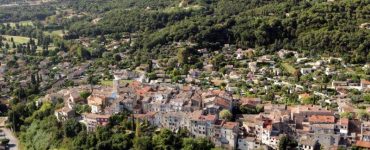 Des logements sociaux devaient y être construits, la Ville rachète le terrain pour bloquer le projet