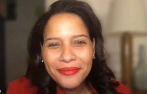 Estelle Youssoufa : « Envoyer les assassins en prison, expulser les comoriens irréguliers, raser les bidonvilles »