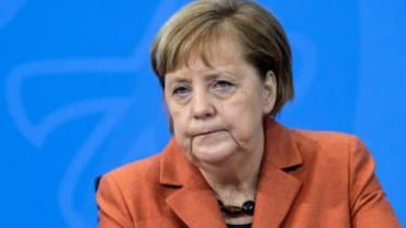 Merkel juge "problématique" la suspension du compte Twitter de Trump