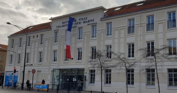 Champigny : des dizaines de smartphones dernier cri détournés par des employés de mairie