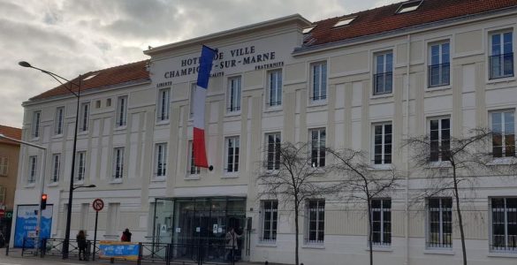 Champigny : des dizaines de smartphones dernier cri détournés par des employés de mairie