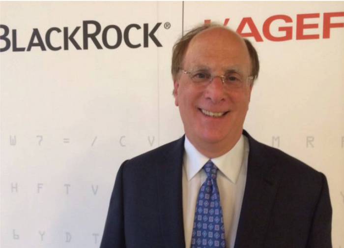 Le patron de BlackRock veut accélérer sur le climat et la diversité